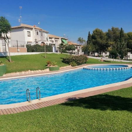 Apartament Casa Del Gato Rojo , Communal Swimming Pool , Terrace With Barbecue Torrevieja Exterior foto